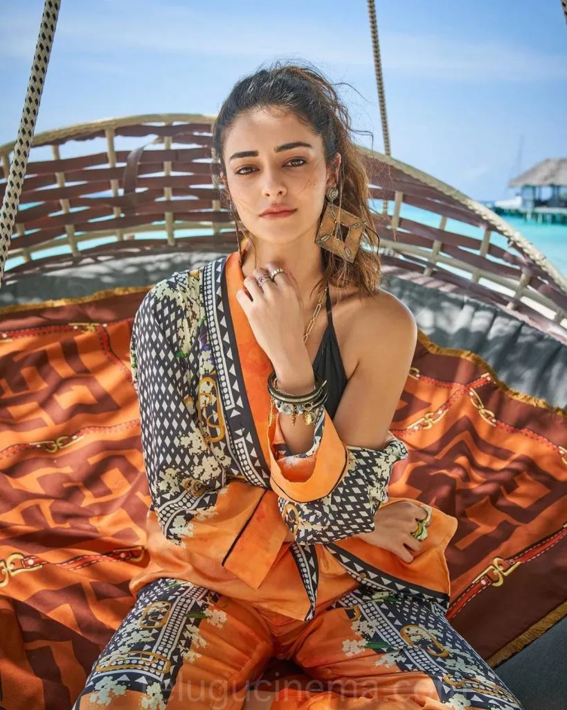 Ananyapanday Sea2