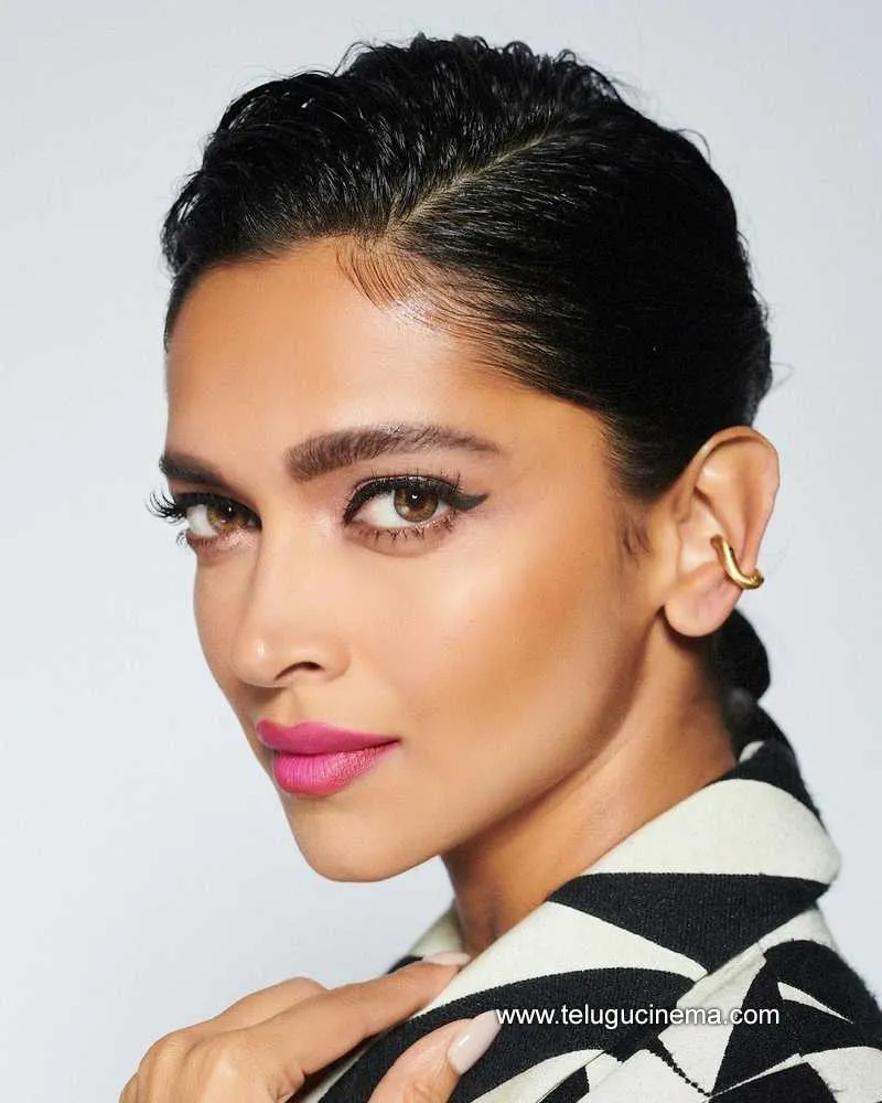 Deepika Stills 260122 003