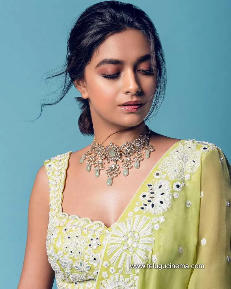 Keerthysuresh Stills 290122 003