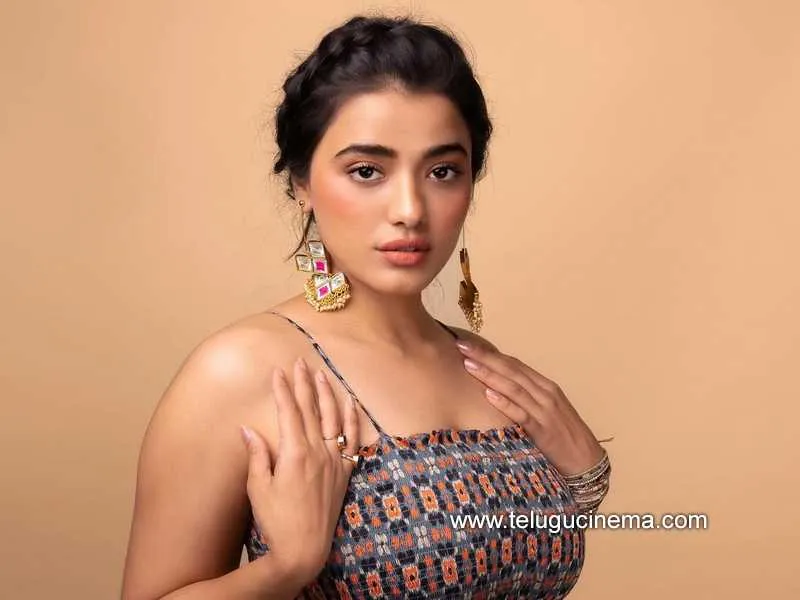 Kethika Stills 060122 001