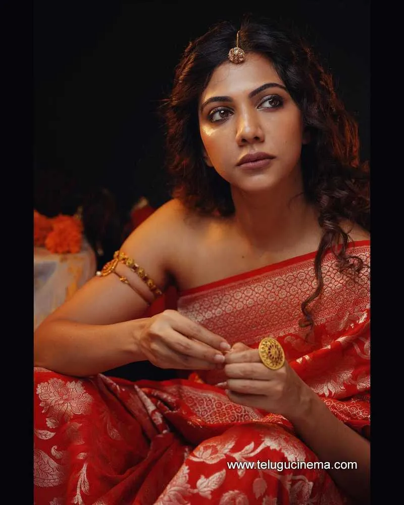 Madonnabsebastian Stills 240122 002