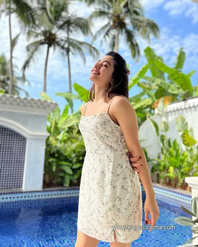 Rashmika Stills 010122 001 1