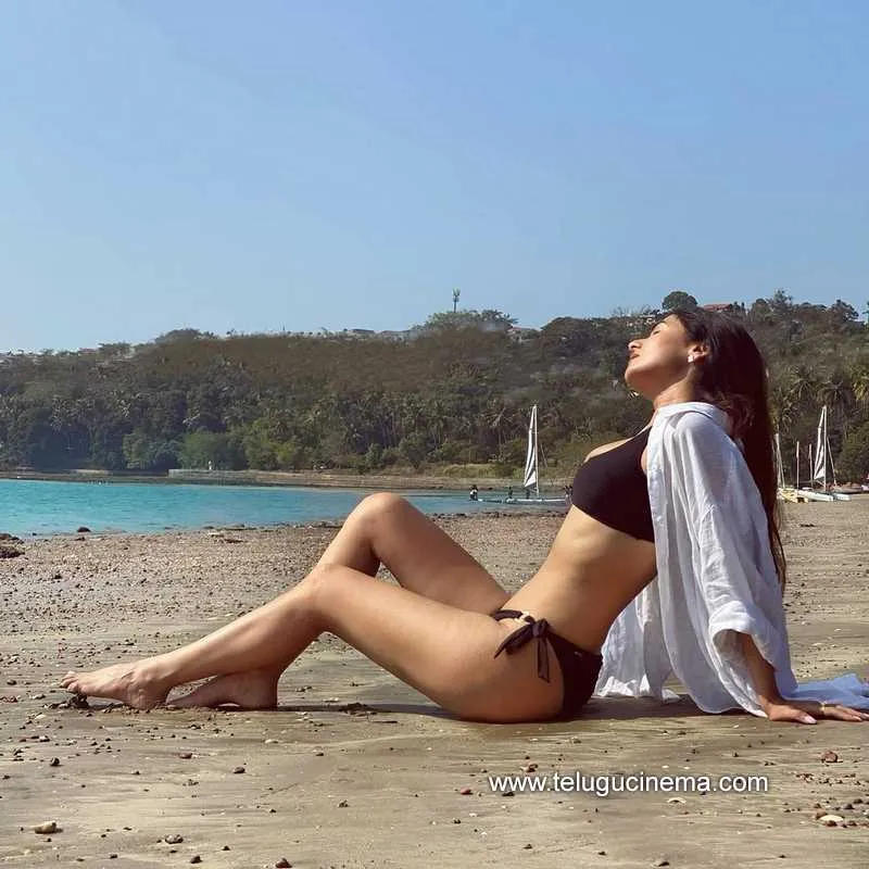 Sonal Stills 020122 001