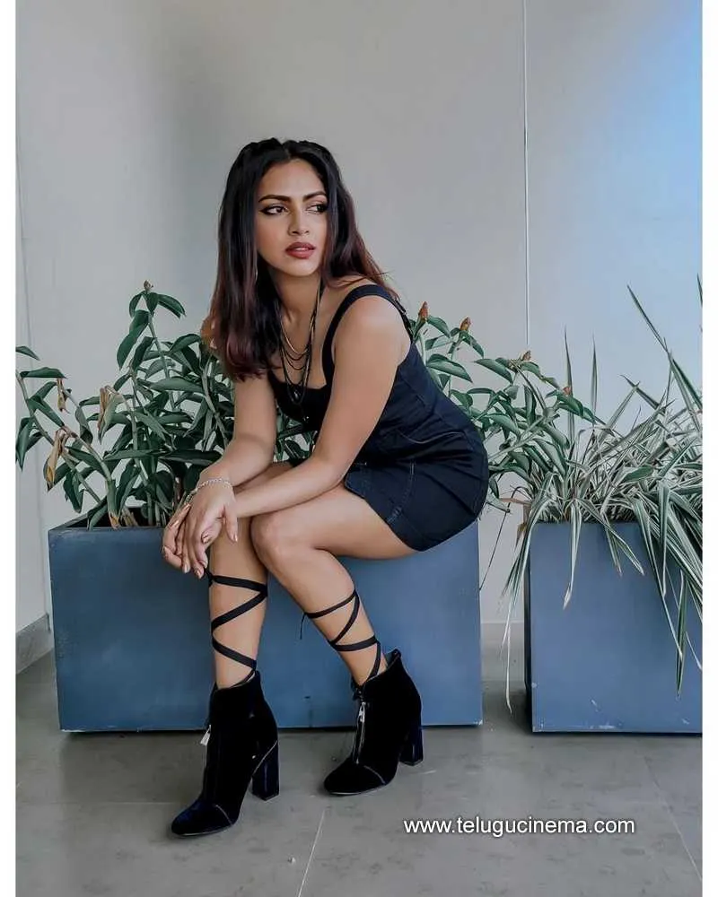 Amalapaul Stills 140222 005