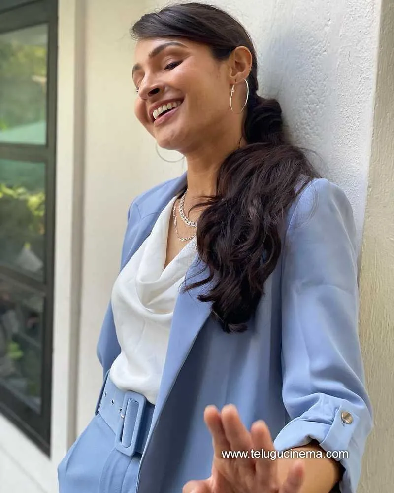 Andreajeremiah Stills 160222 003