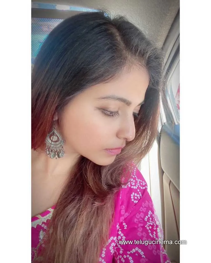 Anjali Stills 260222 002