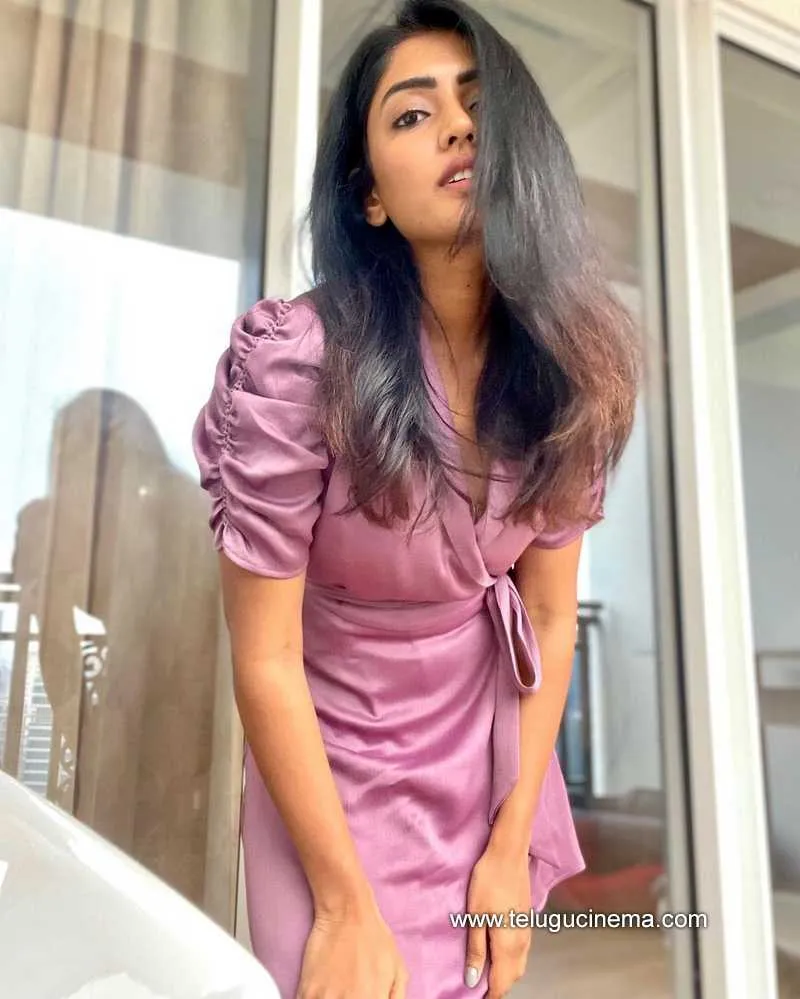 Eesha Stills 230222 005