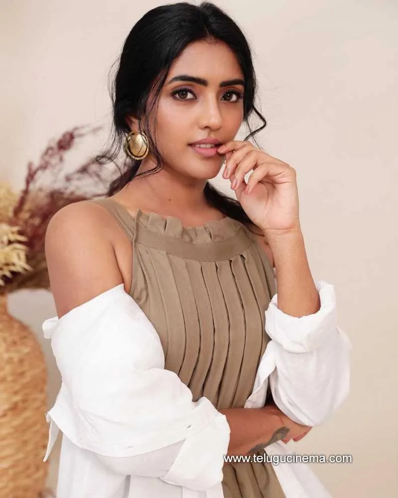 Eesharebba Stills 140222 004