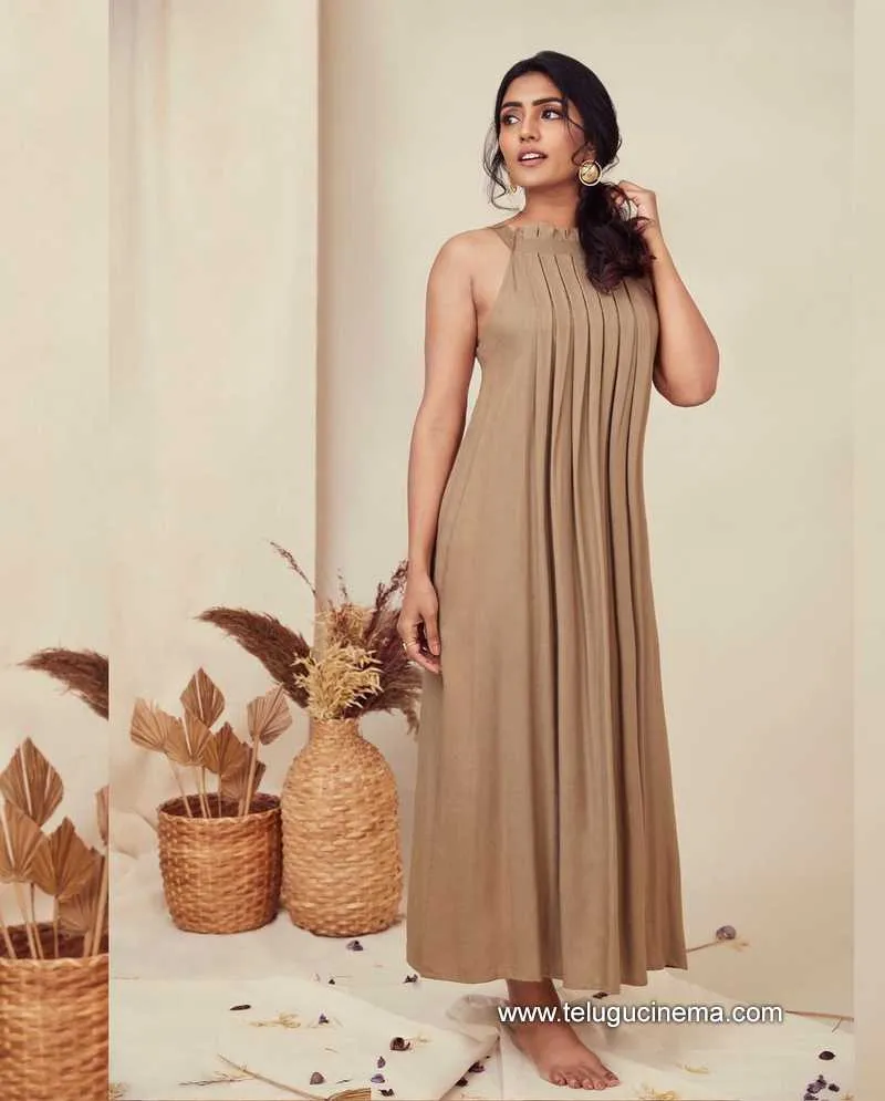 Eesharebba Stills 140222 005