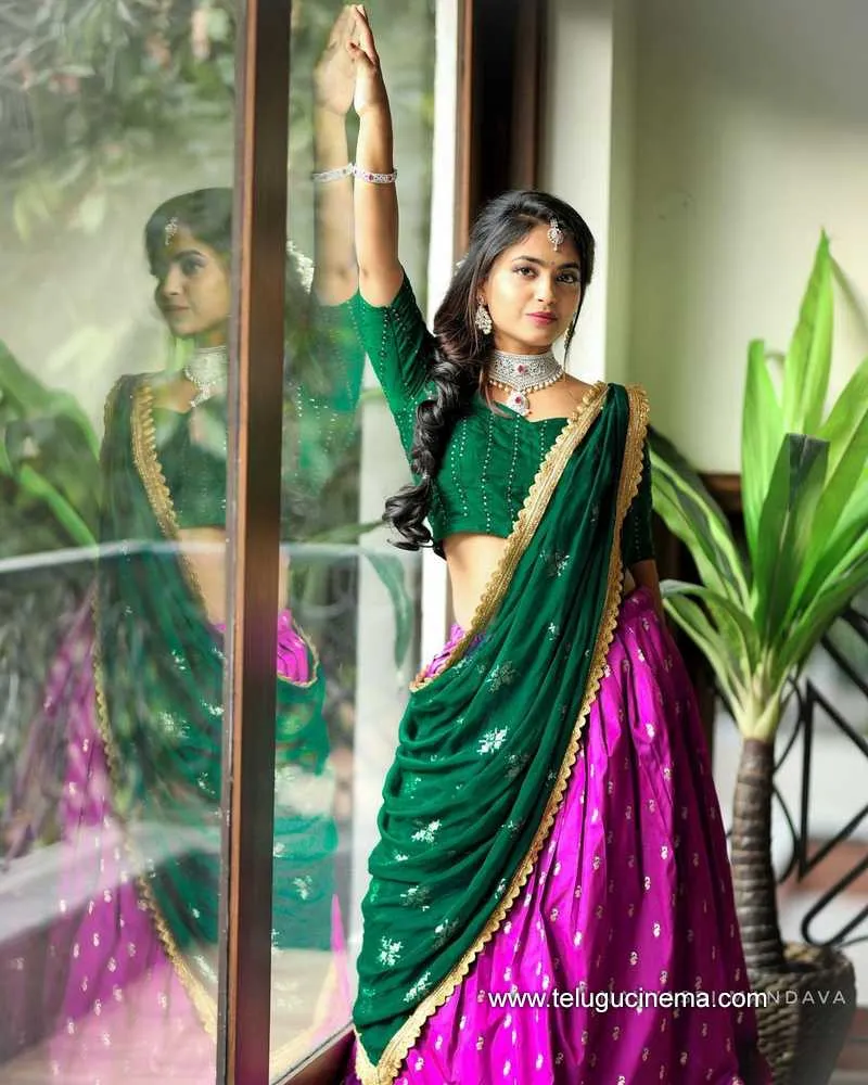 Harika Stills 090222 001