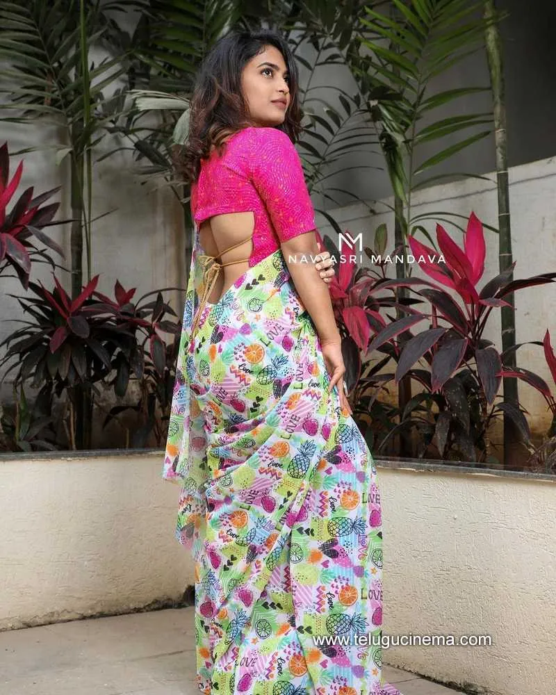 Harika Stills 150222 003