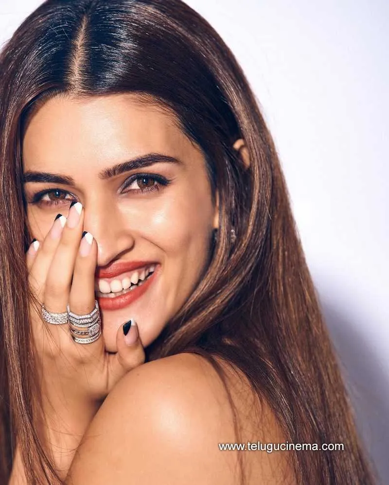 Kritisanon Stills 100222 003