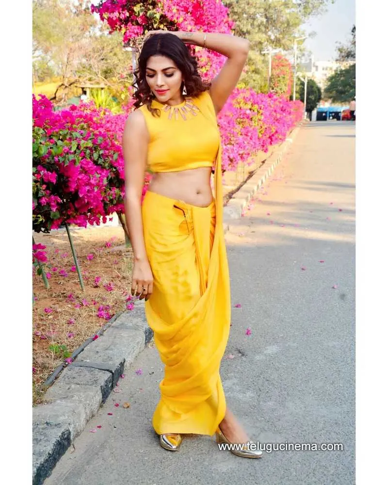Lahari Stills 020222 002