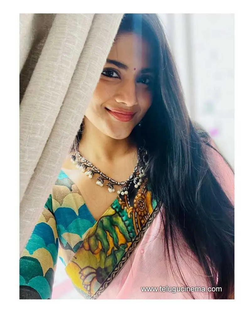 Meghaakash Stills 220222 003