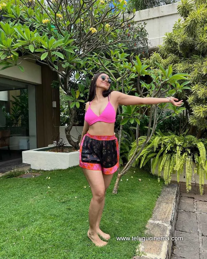 Mrunalthakur Stills 150222 004