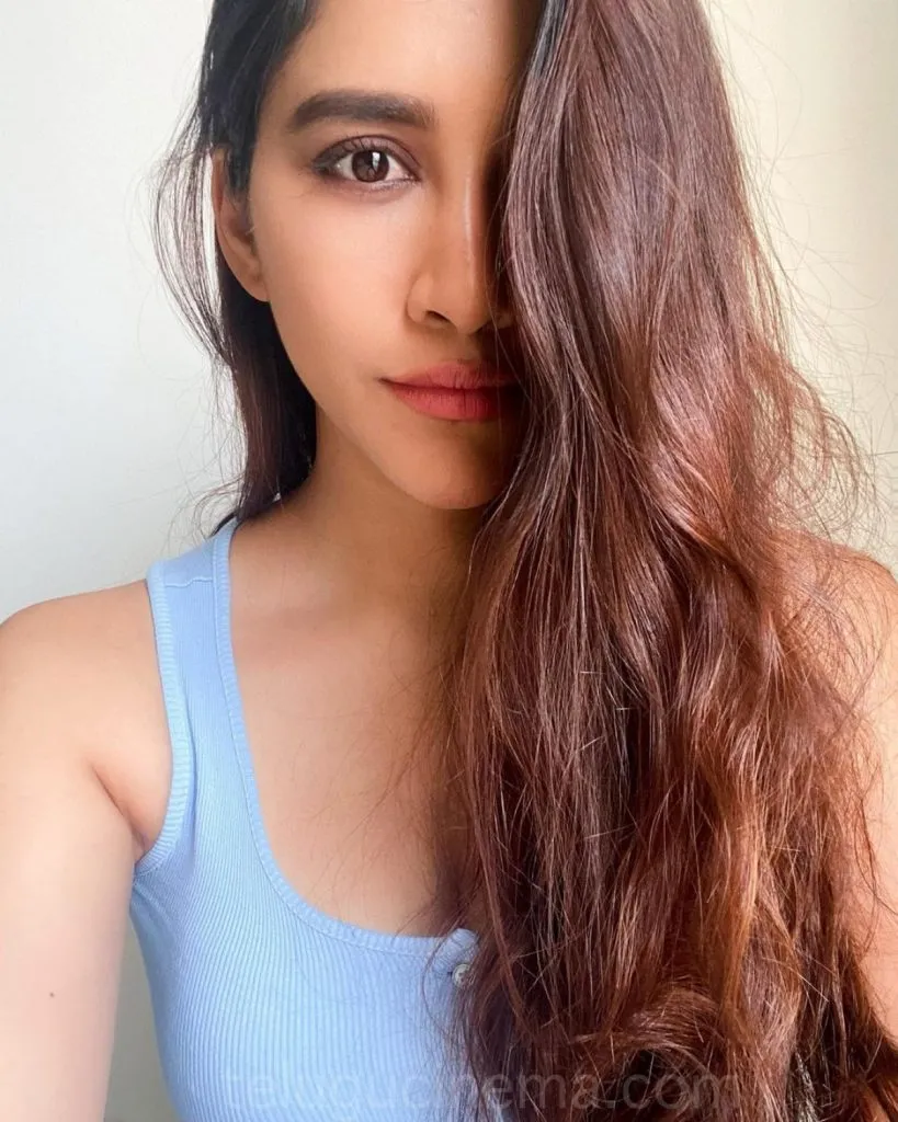 Nabha Selfie1