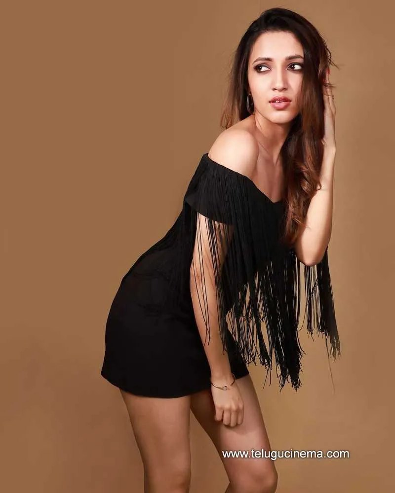 Nehashetty Stills 180222 001