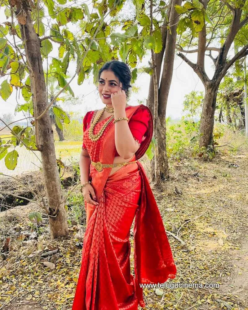 Poorna Stills 050222 001