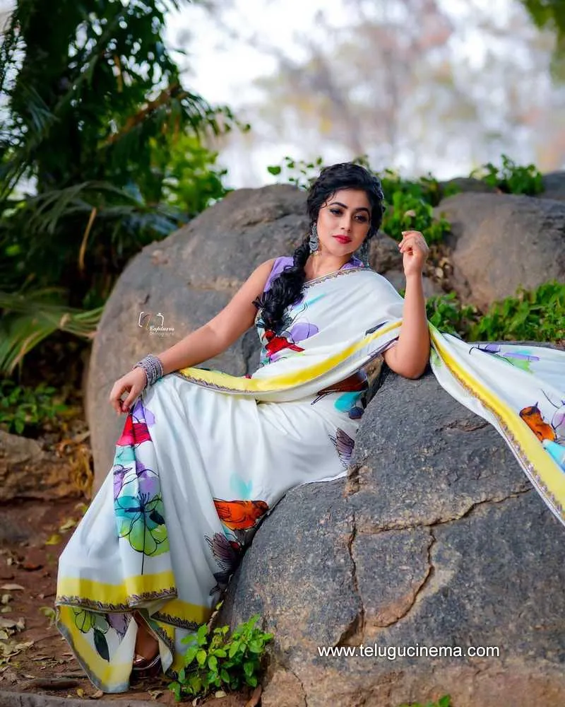Poorna Stills 160222 001