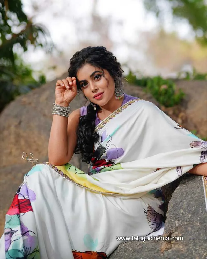 Poorna Stills 160222 005