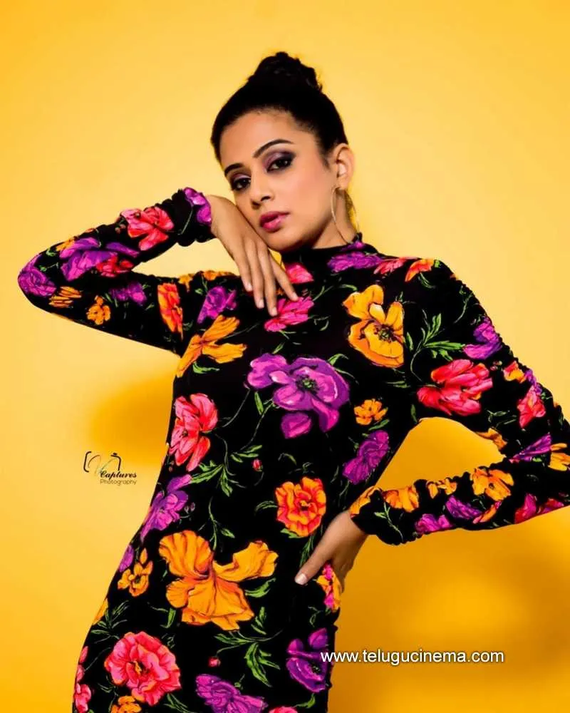 Priyamani Stills 220222 009