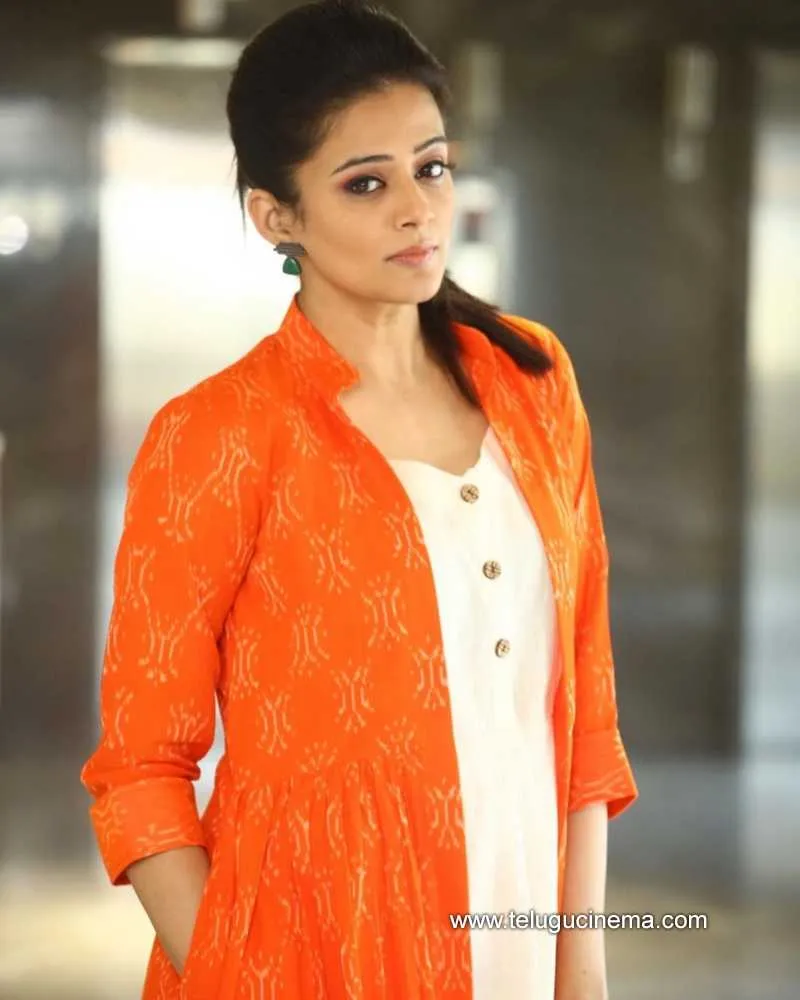 Priyamnai Stills 250222 002