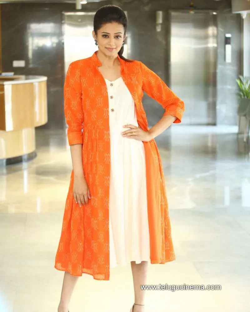 Priyamnai Stills 250222 005