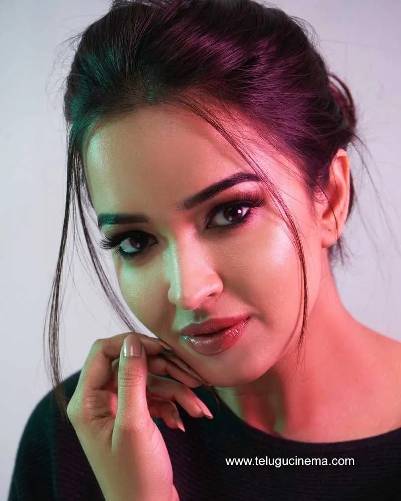 Pujitha Stills 040222 001