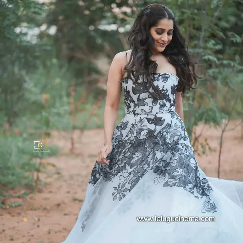 Rashmiugoutham Stills 080222 008