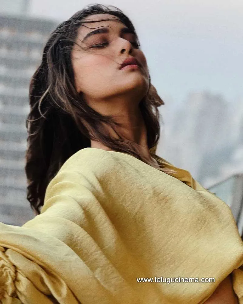 Saiee Stills 220222 002