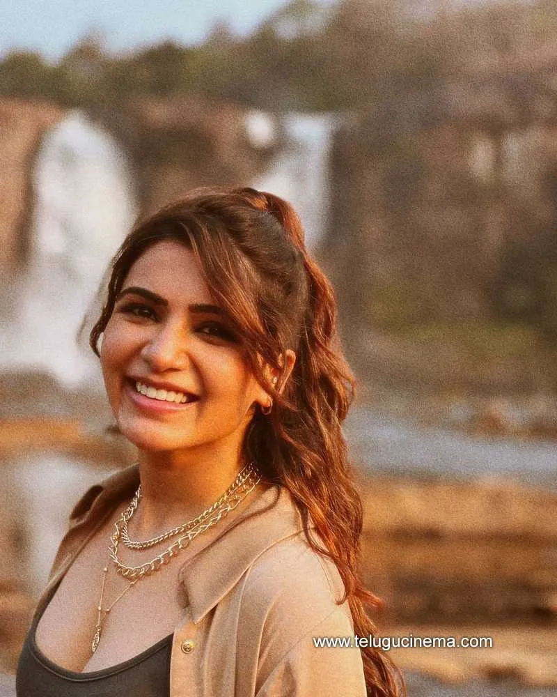 Samantha Stills 260222 001