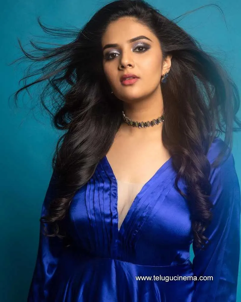 Sreemukhi Stills 240222 008