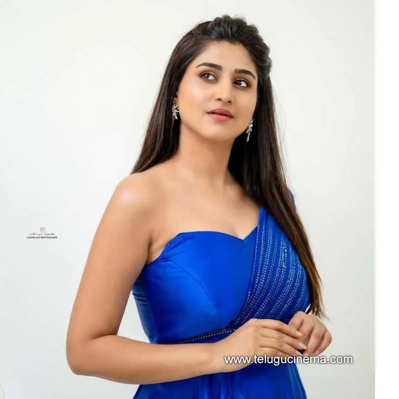 Varshini Stills 110222 002