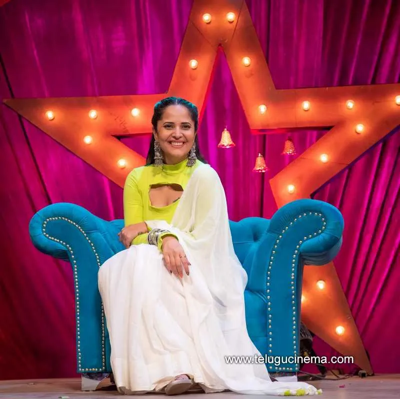 Anasuya Stills 030322 004