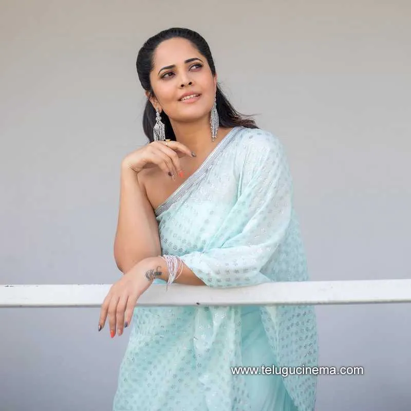 Anasuya Stills 100322 001