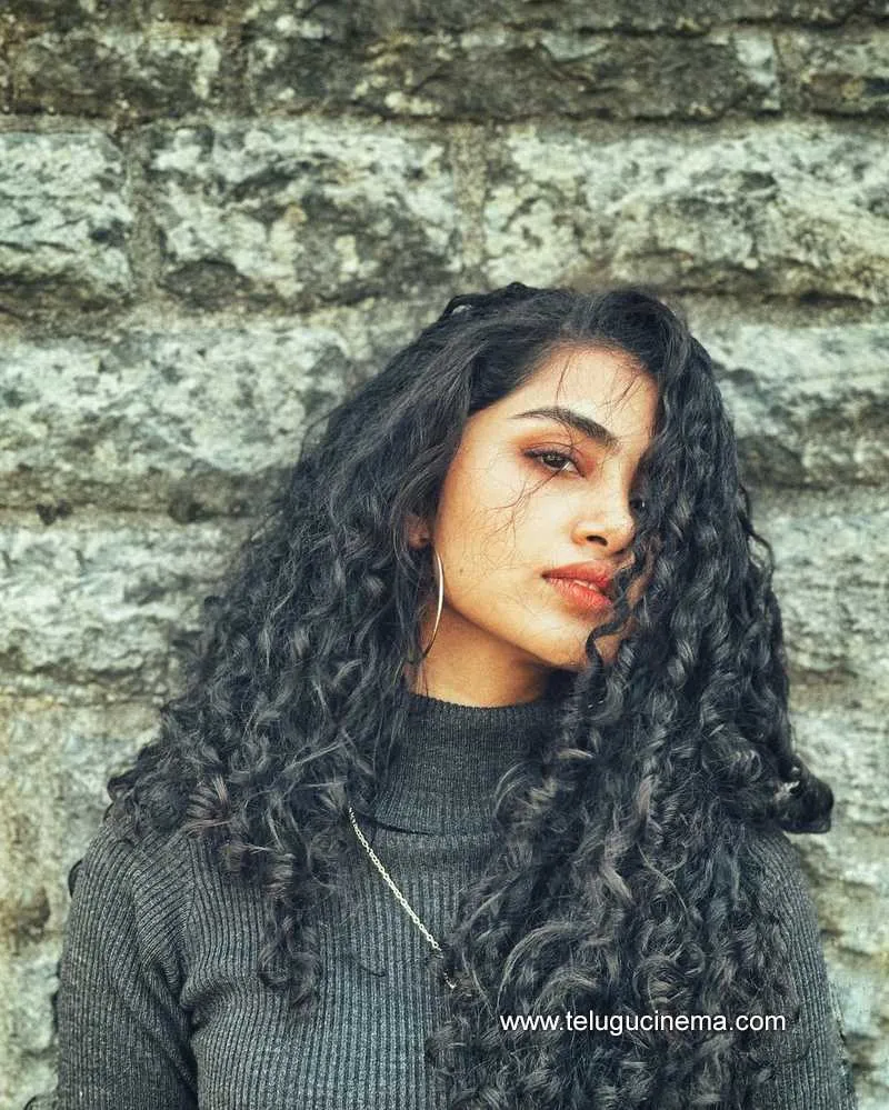 Anupama Stills 270322 005