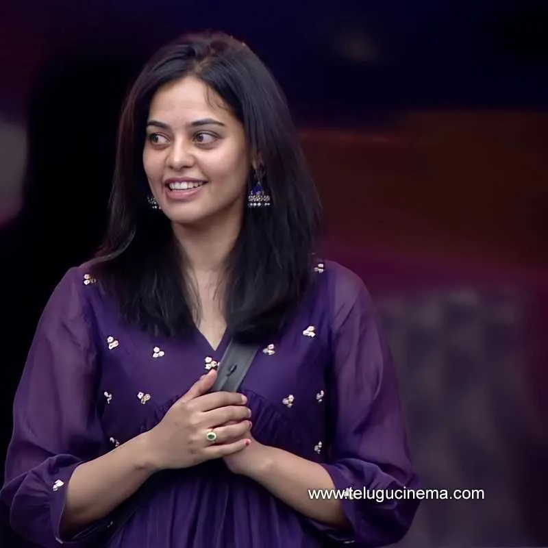 Bindhumadavi Stills 020322 001