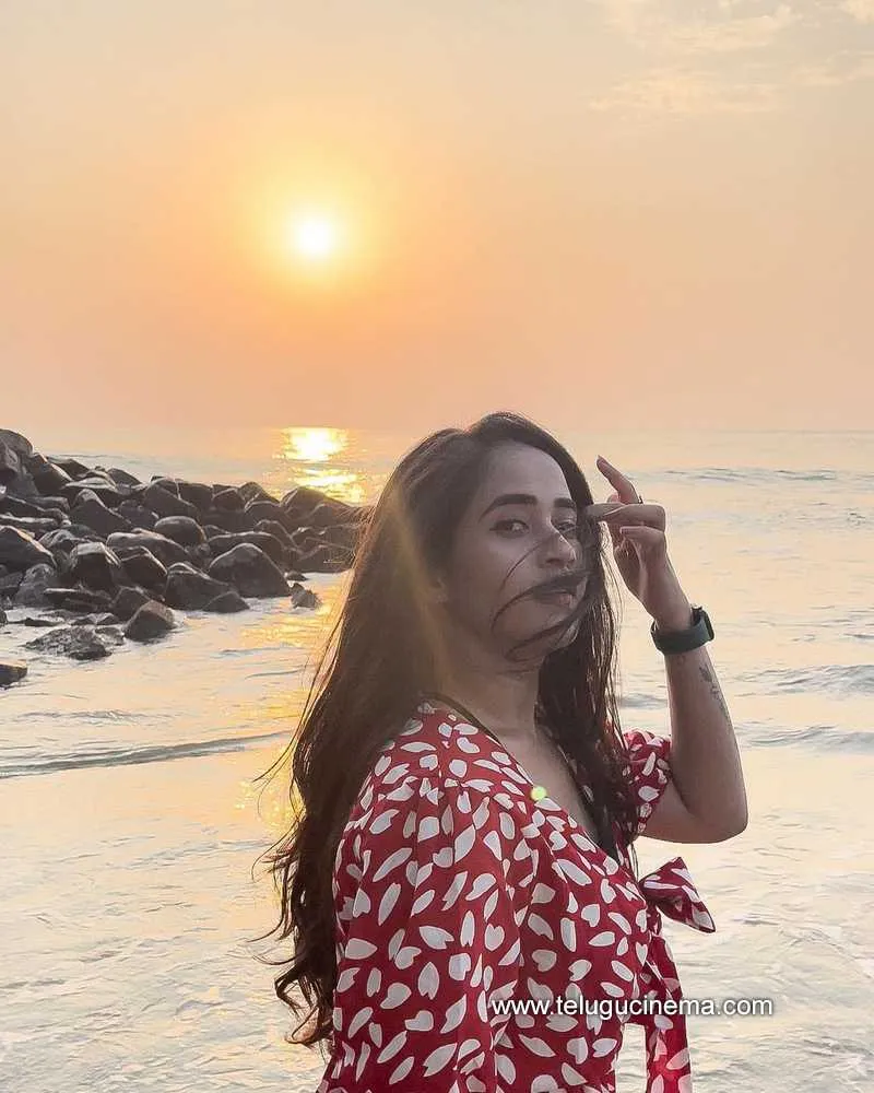 Deepthisunaina Stills 270322 003