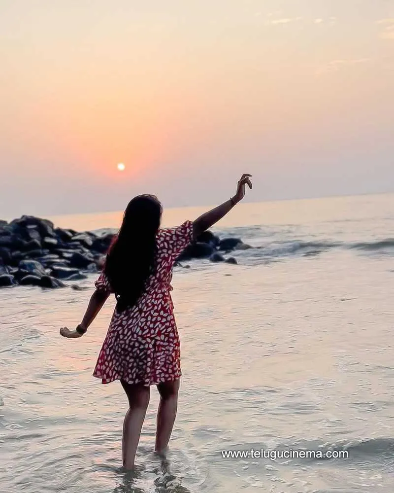 Deepthisunaina Stills 270322 009