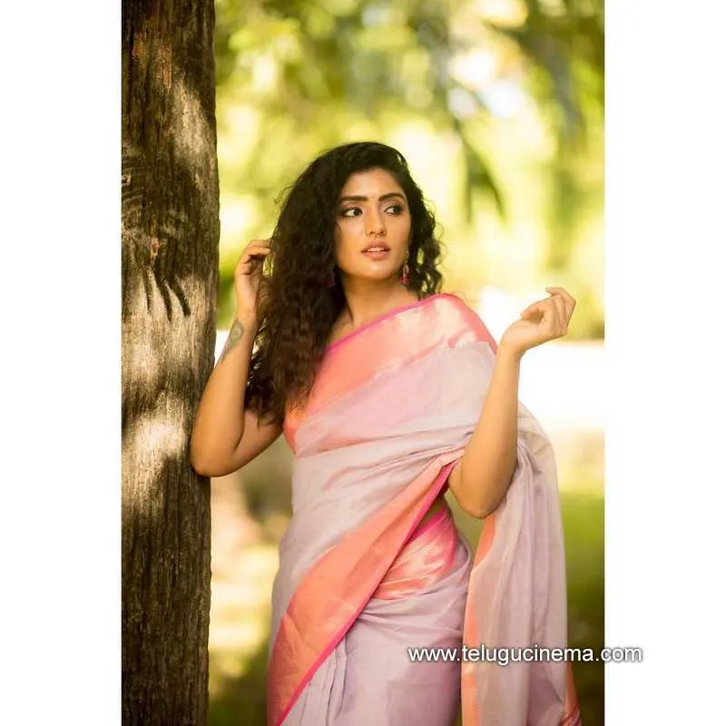 Eesha Stills 210322 002