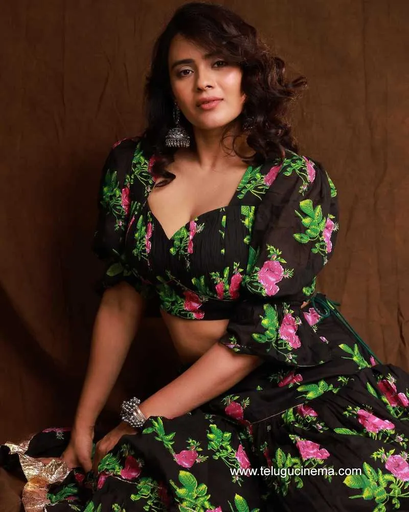 Hebbha Stills 250322 003