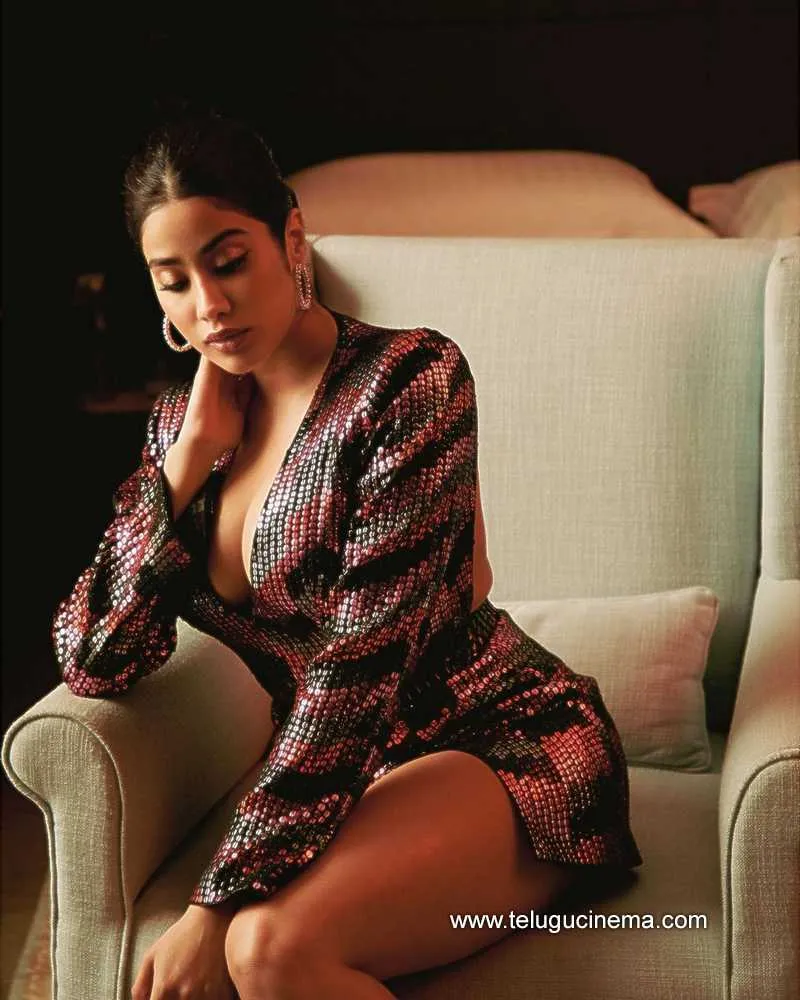 Jahnvi Stills 280322 004