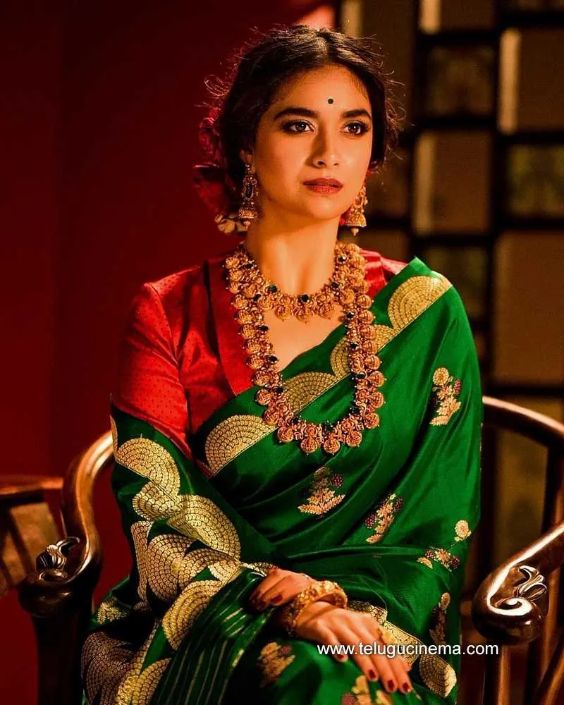 Keerthy Stills 040322 003