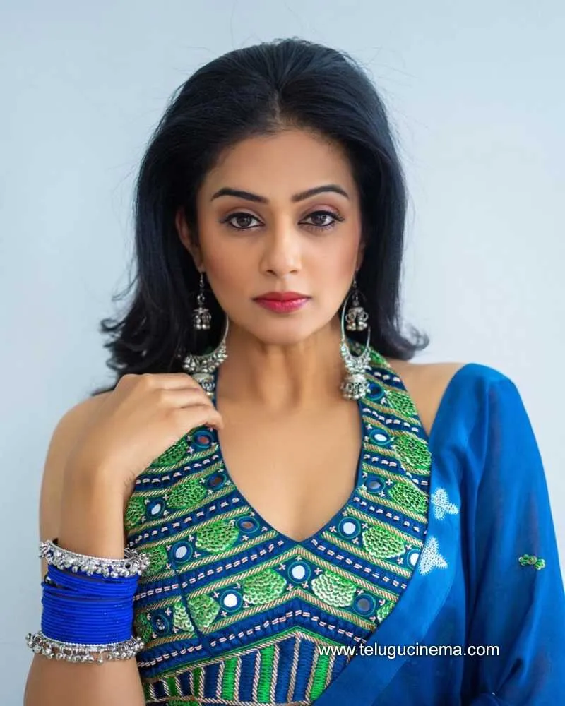 Priyamani Stills 030322 003