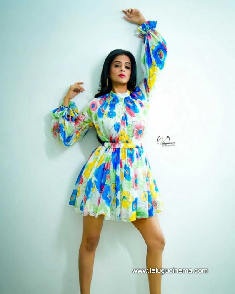 Priyamani Stills 300322 003