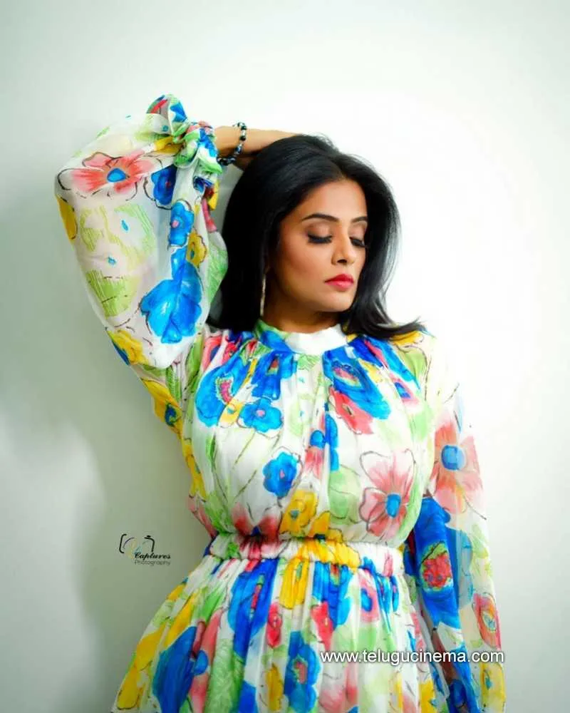 Priyamani Stills 300322 004