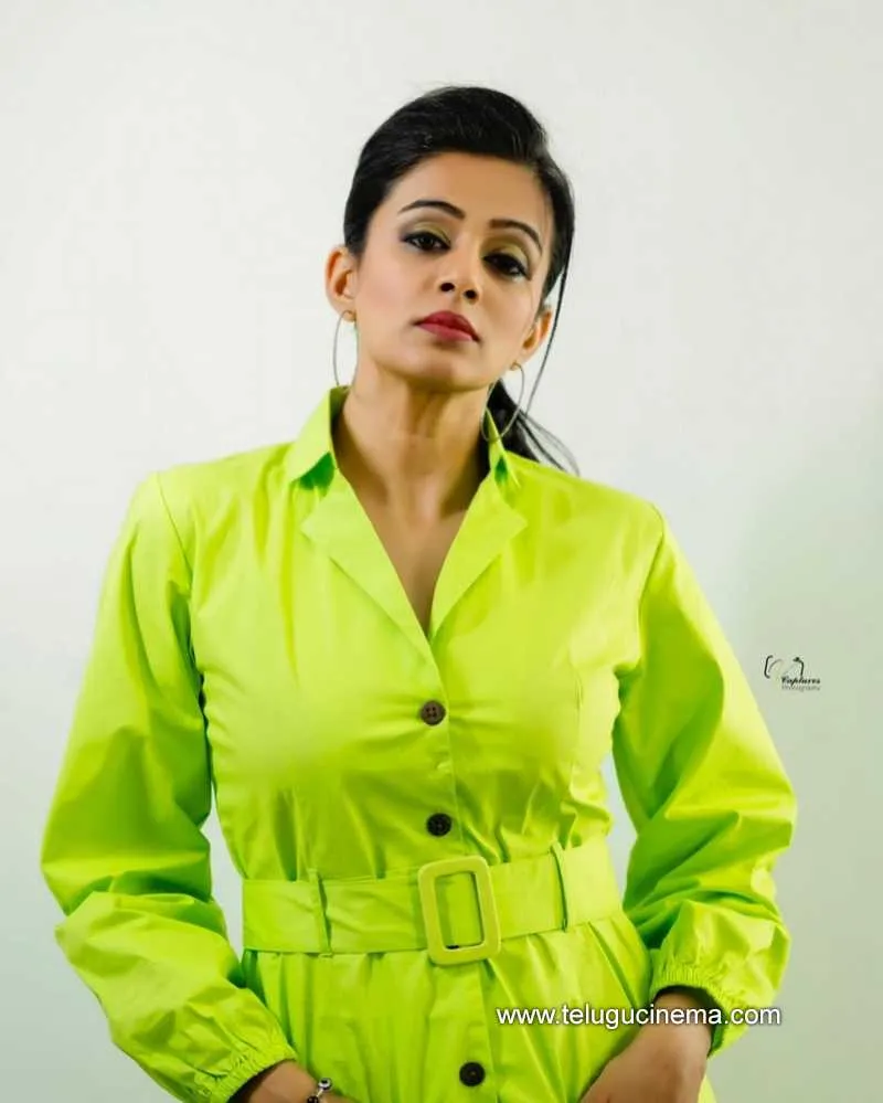 Priyamnai Stills 230322 007