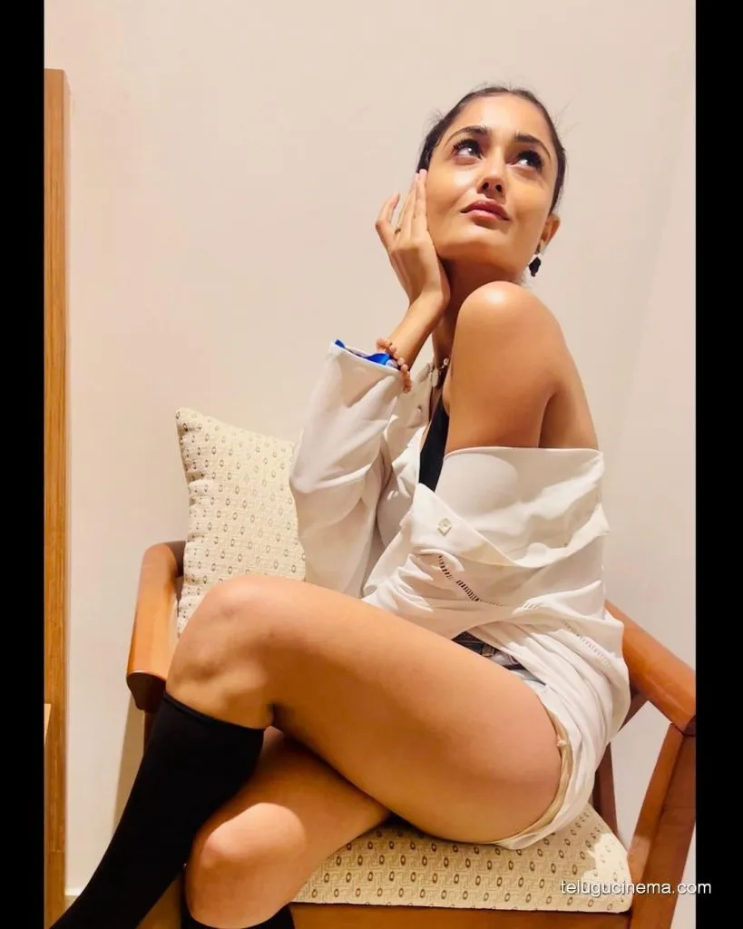 Tridha March81