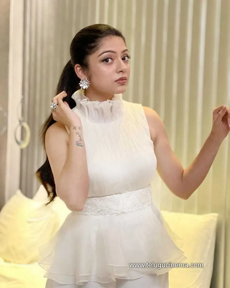 Varsha Stills 250322 001
