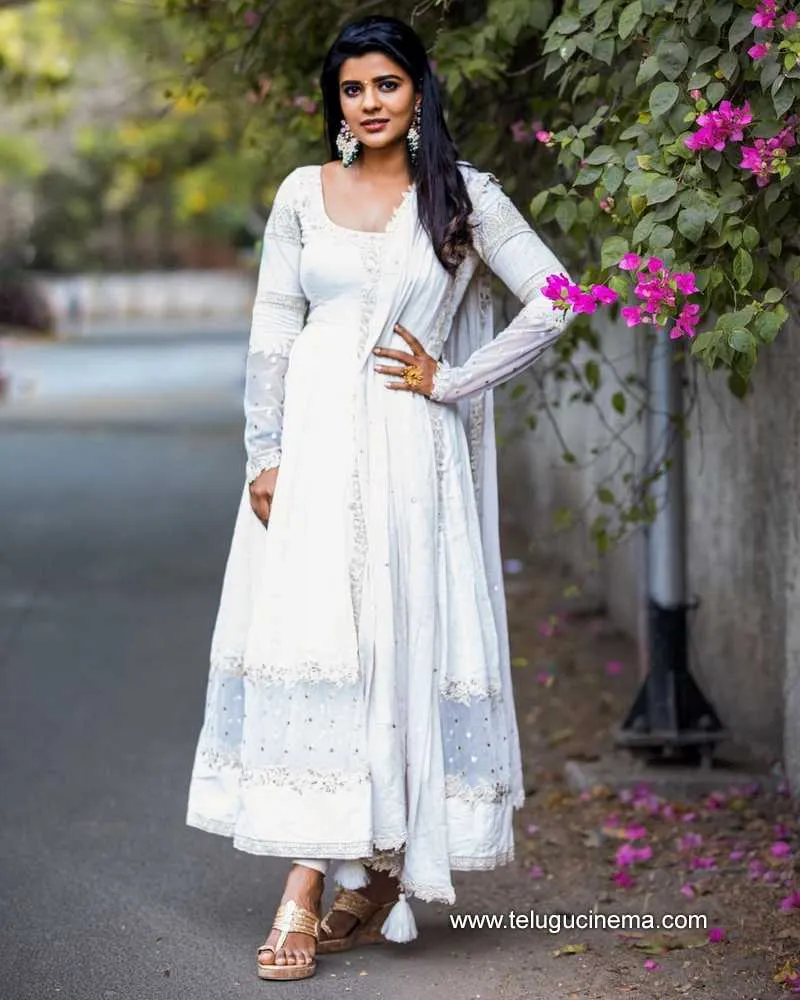 Aishwaryarajesh Stills 140422 003